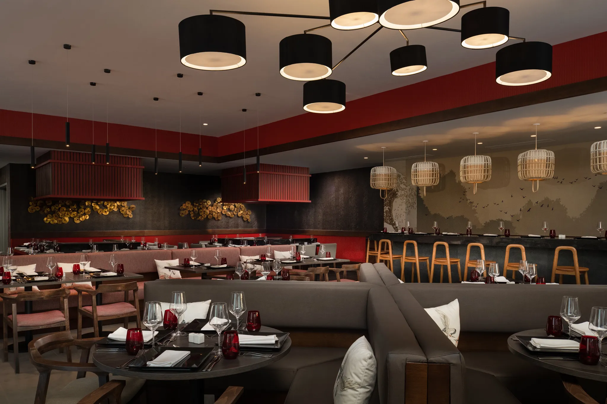 Himitsu restaurant at Dreams Macao Beach Punta Cana featuring Asian-inspired décor, teppanyaki tables, and elegant sushi dining atmosphere.