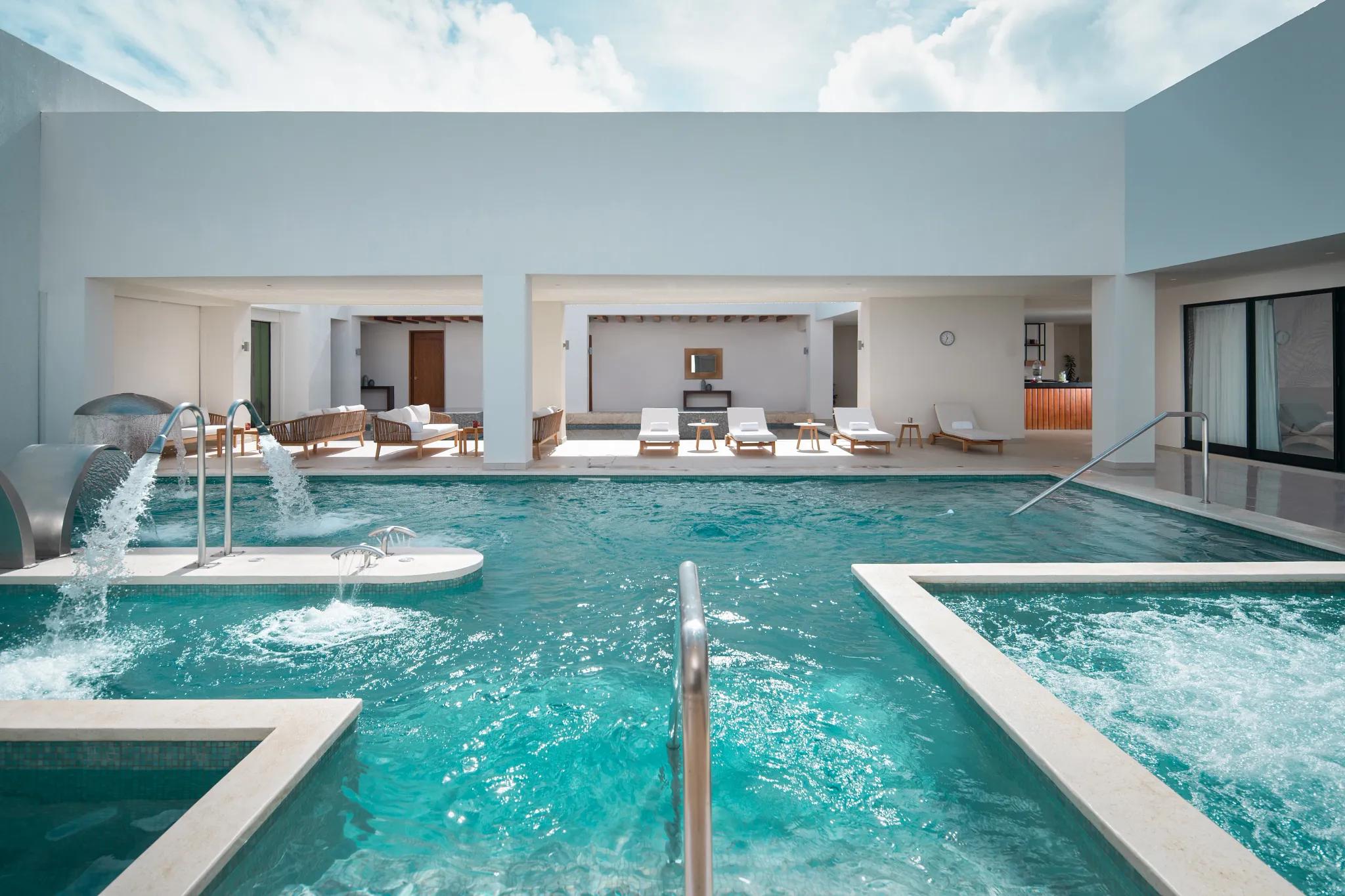 Hydrotherapy spa pool with whirlpool features at Dreams Macao Beach Punta Cana Resort.